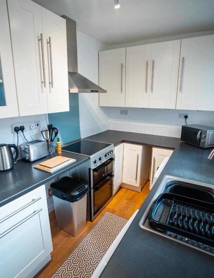 Comfortable House In Nuneaton Sleeps5 Free Parking Good Amenites エクステリア 写真